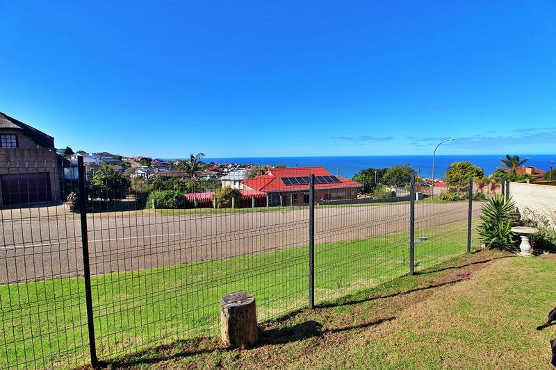 2 Bedroom Property for Sale in Dana Bay Western Cape